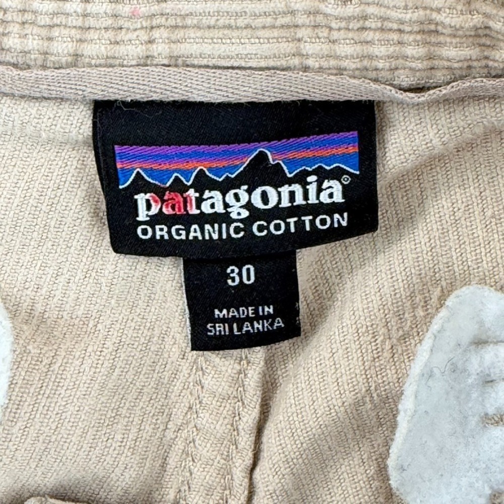 Patagonia Organic Cotton Cord Utility Shorts 6" in Beige Men Fits 28 (Tag 30) - Picture 2 of 8